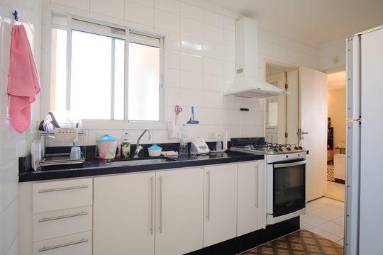 Cozinha de apartamento à venda com 4 quartos, 93m² em Tatuapé, São Paulo