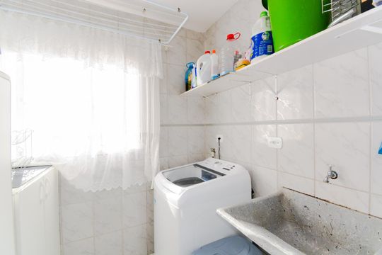 Área de Serviço de apartamento à venda com 3 quartos, 64m² em Jardim Flor da Montanha, Guarulhos