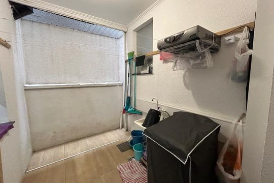 Área de serviço de apartamento para alugar com 2 quartos, 63m² em Jansen, Gravataí