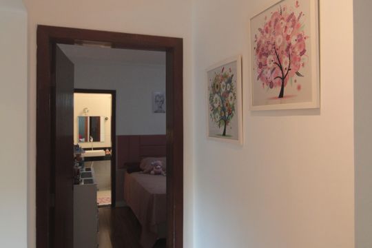 Corredor de casa à venda com 4 quartos, 216m² em Jardim Leblon, Belo Horizonte