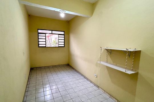 Quarto 2 de casa para alugar com 2 quartos, 70m² em Jardim Ansalca, Guarulhos
