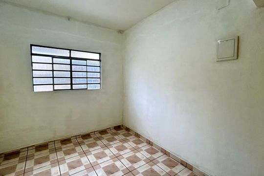 Quarto 1 de casa para alugar com 2 quartos, 70m² em Jardim Ansalca, Guarulhos