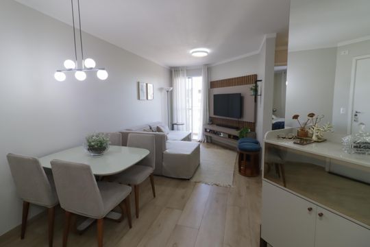 Apartamento à venda com 2 quartos, 52m² em Padroeira, Osasco