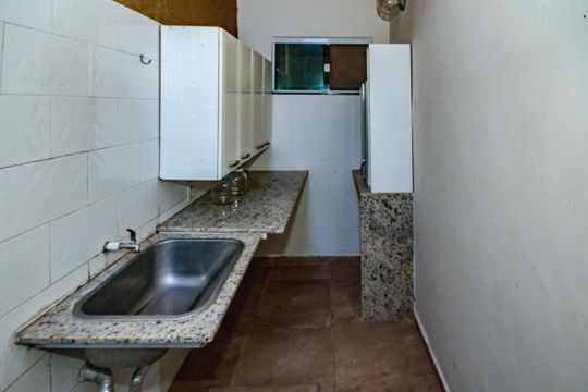 Área de serviço de casa para alugar com 2 quartos, 100m² em Itapoã, Belo Horizonte
