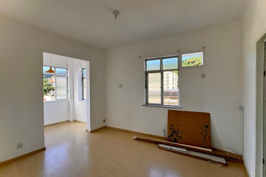 Apartamento à venda com 2 quartos, 71m² em Santa Teresa, Rio de Janeiro