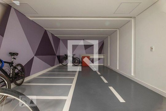 Bicicletário de kitnet/studio à venda com 1 quarto, 42m² em Jardim Paulista, São Paulo