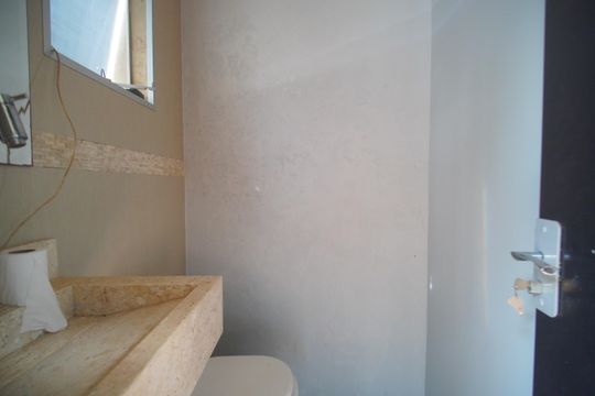 Lavabo de casa à venda com 3 quartos, 120m² em Feitoria Seller, São Leopoldo