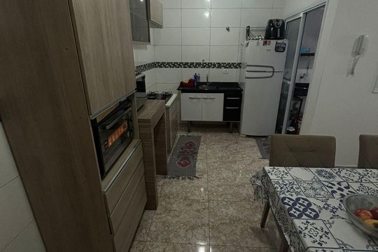 Cozinha de apartamento à venda com 2 quartos, 42m² em Vila Luzita, Santo André