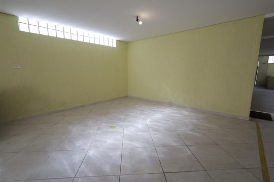 Garagem de apartamento para alugar com 2 quartos, 130m² em Vila Metalúrgica, Santo André