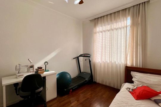 Apartamento à venda com 4 quartos, 153m² em Grajaú, Belo Horizonte