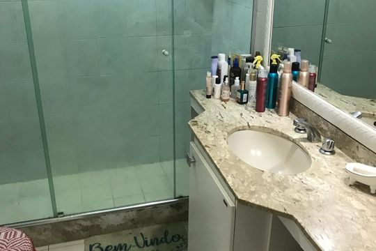Banheiro de casa à venda com 3 quartos, 215m² em Recreio dos Bandeirantes, Rio de Janeiro