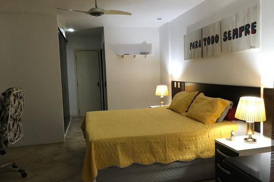 Quarto de casa à venda com 3 quartos, 215m² em Recreio dos Bandeirantes, Rio de Janeiro