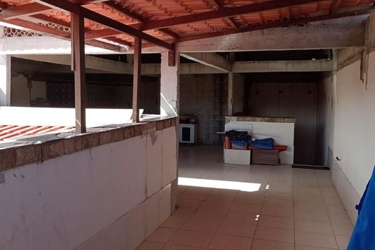 Área externa de casa à venda com 2 quartos, 150m² em Campo Grande, Rio de Janeiro