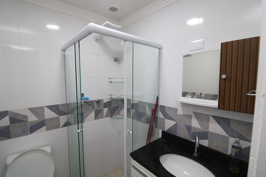 Banheiro de apartamento para alugar com 2 quartos, 44m² em Jardim Vila Formosa, São Paulo
