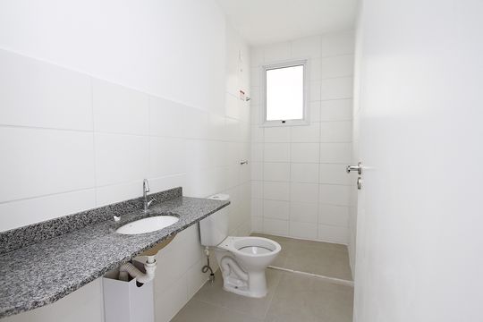Banheiro Social de apartamento à venda com 3 quartos, 67m² em Palmeiras, Belo Horizonte