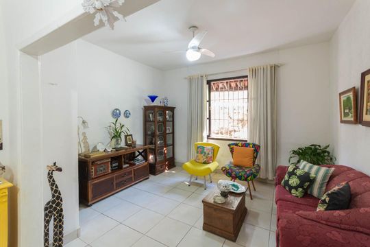 Casa à venda com 2 quartos, 118m² em Grajaú, Rio de Janeiro