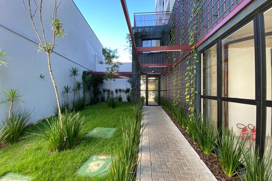 Fachada de apartamento para alugar com 1 quarto, 26m² em Vila Sonia, São Paulo