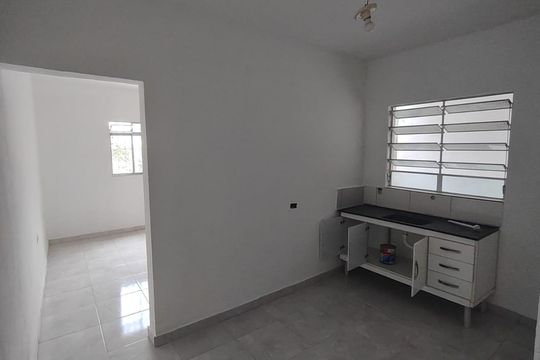 Cozinha de casa para alugar com 1 quarto, 125m² em Jardim Joao de Barro, São Bernardo do Campo