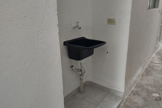 Área de serviço de casa para alugar com 1 quarto, 125m² em Jardim Joao de Barro, São Bernardo do Campo