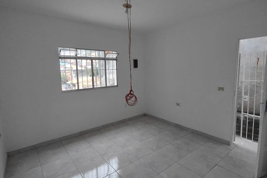 Sala de casa para alugar com 1 quarto, 125m² em Jardim Joao de Barro, São Bernardo do Campo