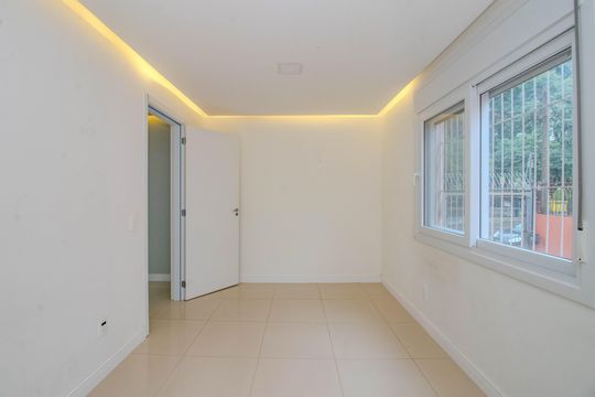 Quarto 2 de apartamento para alugar com 2 quartos, 78m² em Bom Jesus, Porto Alegre