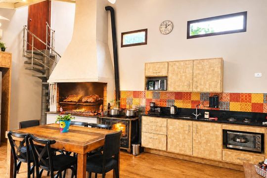 Cozinha de casa para alugar com 1 quarto, 90m² em Vera Cruz, Gravataí