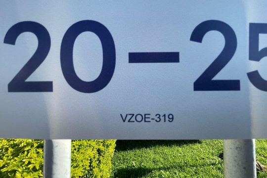Placa instalada em 17/06/2026 - Cod.VZOE-319 de apartamento à venda com 2 quartos, 62m² em Pátria Nova, Novo Hamburgo