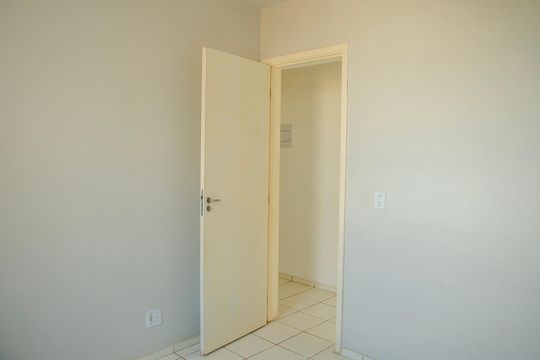 Quarto 1 de apartamento para alugar com 3 quartos, 75m² em Setor Goiânia 2, Goiânia