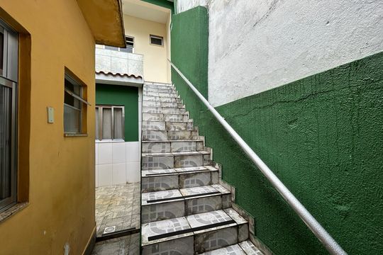 Casa para alugar com 1 quarto, 40m² em Bento Ribeiro, Rio de Janeiro