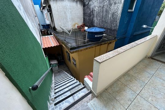 Casa para alugar com 1 quarto, 40m² em Bento Ribeiro, Rio de Janeiro