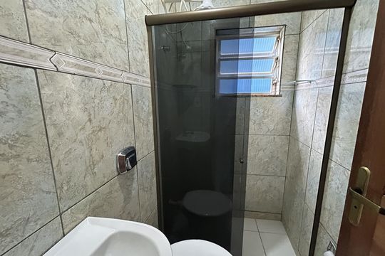 Casa para alugar com 1 quarto, 40m² em Bento Ribeiro, Rio de Janeiro