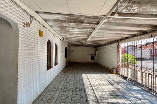 Garagem de casa à venda com 2 quartos, 150m² em Jardim Campos Eliseos, Campinas