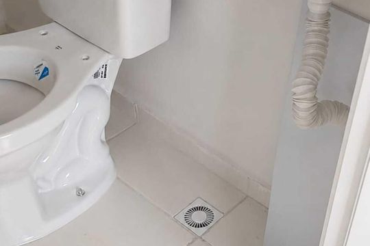 Banheiro de kitnet/studio para alugar com 1 quarto, 17m² em Vila Andrade, São Paulo