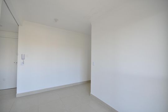 Sala de apartamento para alugar com 1 quarto, 30m² em Vila Gustavo, São Paulo