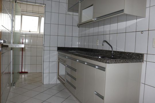 Apartamento à venda com 2 quartos, 103m² em Vila dos Alpes, Goiânia