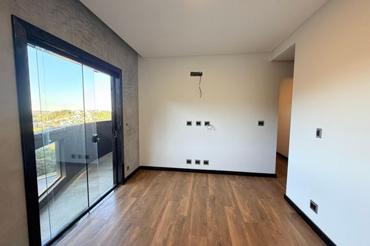 Sala de casa de condomínio para alugar com 7 quartos, 495m² em Aeroporto, Juiz de Fora