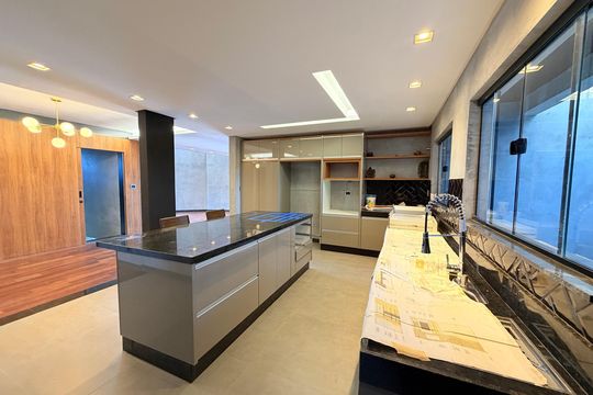 Cozinha de casa de condomínio para alugar com 7 quartos, 495m² em Aeroporto, Juiz de Fora