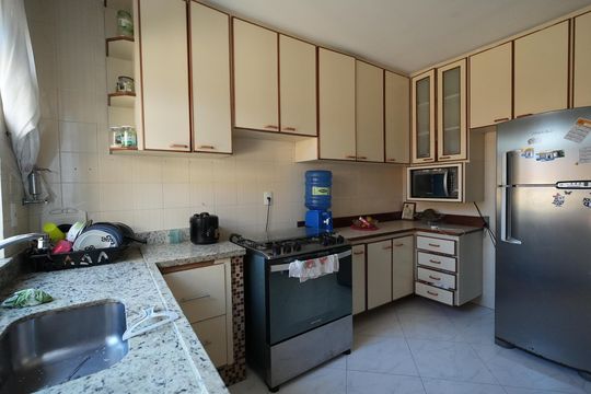 Cozinha de casa à venda com 3 quartos, 125m² em Jardim Las Vegas, Santo André