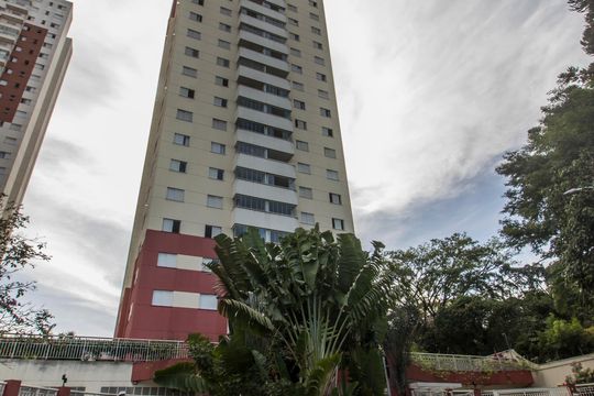 Vista da Rua de apartamento para alugar com 3 quartos, 80m² em Jardim Iracema, Barueri