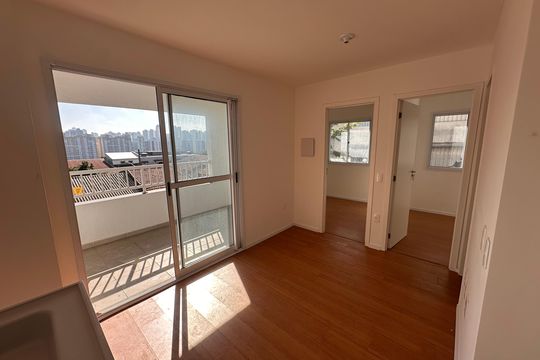 Apartamento para alugar com 2 quartos, 37m² em Vila das Belezas, São Paulo