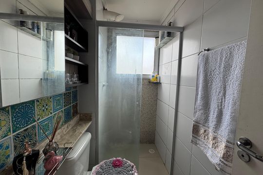 Banheiro de apartamento para alugar com 2 quartos, 54m² em Novo Osasco, Osasco