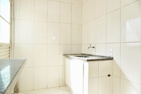 Cozinha  de apartamento para alugar com 3 quartos, 90m² em Sagrada Família, Belo Horizonte