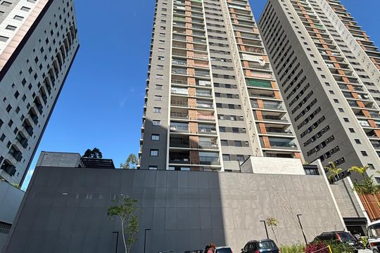 Fachada  de apartamento para alugar com 2 quartos, 64m² em Alphaville Empresarial, Barueri
