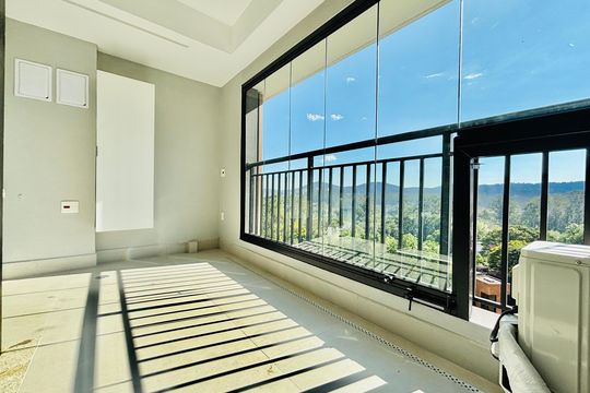 Varanda de apartamento para alugar com 2 quartos, 64m² em Alphaville Empresarial, Barueri