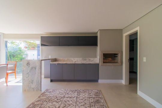 Sala/cozinha de apartamento para alugar com 3 quartos, 180m² em Vila Assunção, Porto Alegre