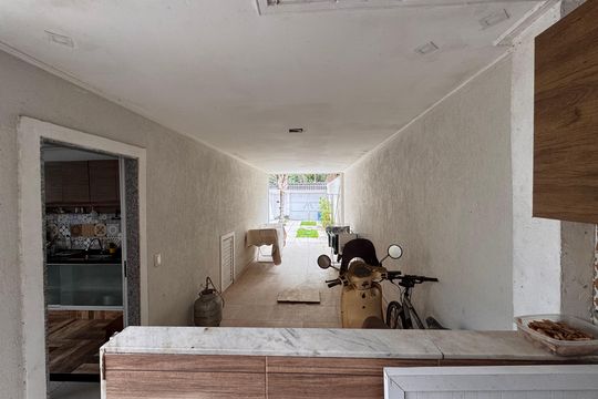 Garagem de casa de condomínio à venda com 3 quartos, 270m² em Vargem Grande, Rio de Janeiro
