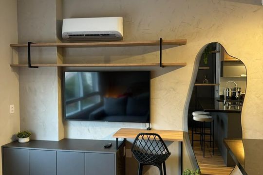 Sala / Quarto de apartamento para alugar com 1 quarto, 30m² em Moinhos de Vento, Porto Alegre