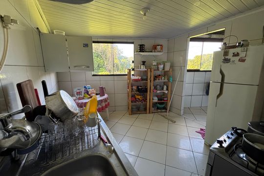 Cozinha anexo 2 de casa à venda com 6 quartos, 225m² em Q 1, Brasília