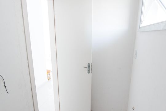 Banheiro social de apartamento para alugar com 2 quartos, 129m² em Chacara do Visconde, Taubaté