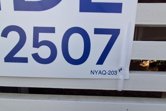Código plaquinha NYAQ-203 de casa à venda com 2 quartos, 125m² em Vila Mussolini, São Bernardo do Campo